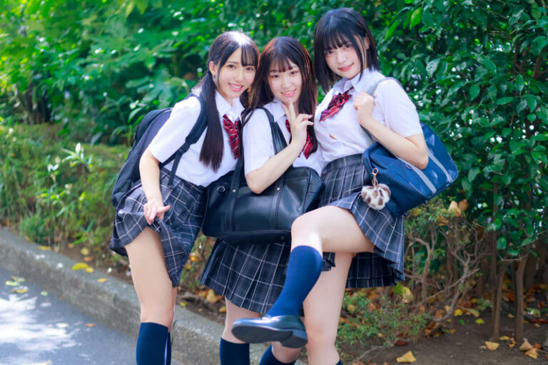 ゆみ＆おと＆まこ サンプル画像 01