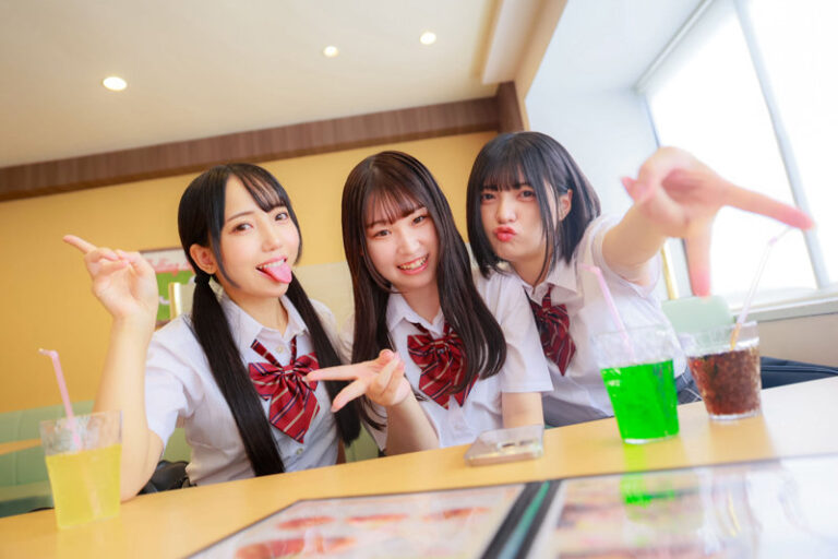 ゆみ＆おと＆まこ サンプル画像 03