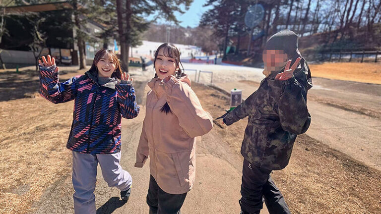 つむぐちゃん&みのりちゃん 私をスノボに連れてって大学生、春休みSEX スノボ女子と雪山乱交パーティ映像 サンプル画像 02